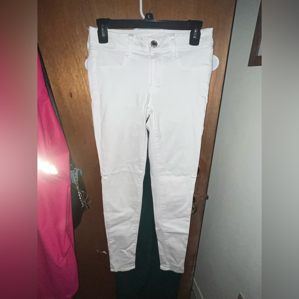 White American Eagle Jeggings
